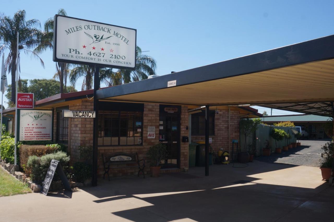 Miles Outback Motel Luaran gambar