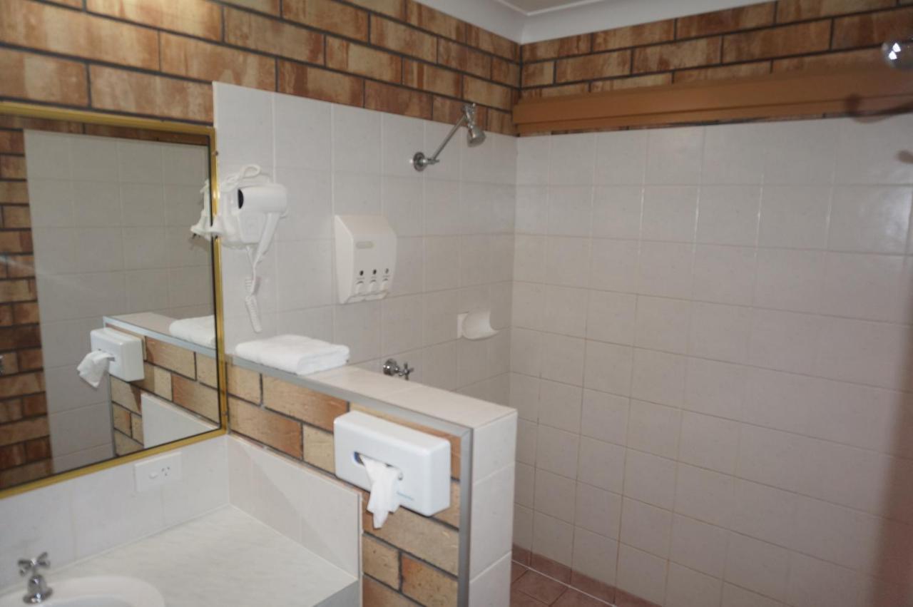 Miles Outback Motel Bilik gambar